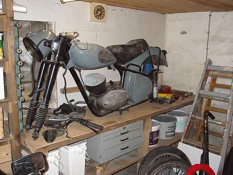 DKW RT 175/250 ccm *SOLGT* - For lige at danne et overblik over hvordan den kommer til at se ud :-) billede 2