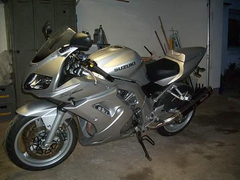 Suzuki sv1000 sk3 billede 2