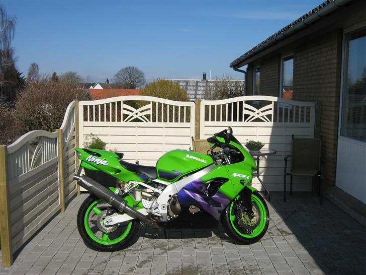 Kawasaki ZX9R Ninja billede 1