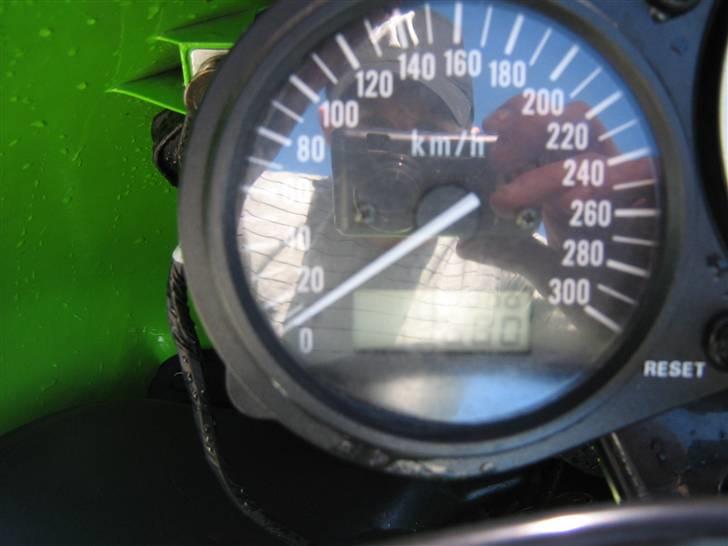 Kawasaki ZX9R Ninja billede 2