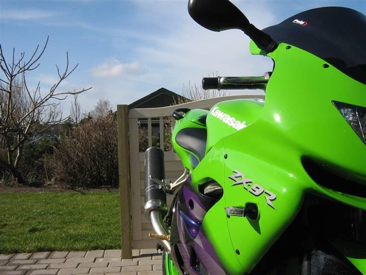Kawasaki ZX9R Ninja billede 4