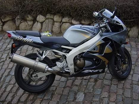 Kawasaki ZX6R *SOLGT* billede 1