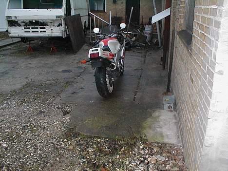 Yamaha FZR1000 billede 4