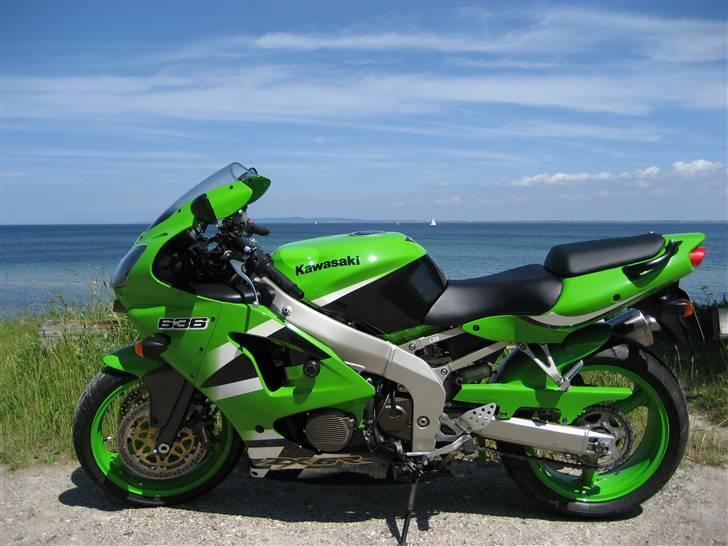 Kawasaki zx6r (SOLGT) : - 20/6 ´07 (Med de gamle blink) billede 1