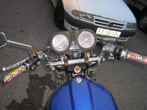 Suzuki GS 750 billede 7