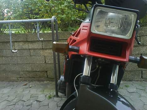 Suzuki GSX 400x Impulse billede 2