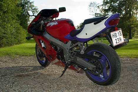 Kawasaki zx7r billede 7