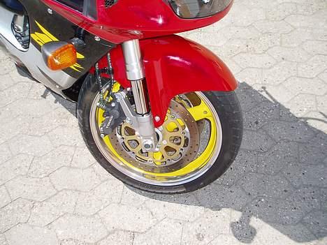 Suzuki gsxr 750r billede 4