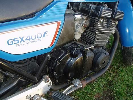 Suzuki GSX 400 F billede 5