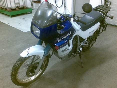 Honda Transalp *SOLGT* billede 5