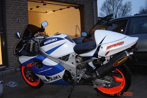 Suzuki TL1000R**solgt** billede 1