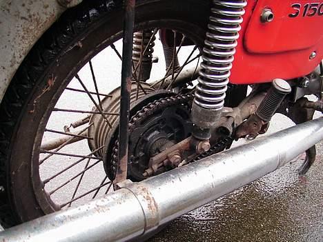 MZ TS 150  - Kædeskærmen mangler.... billede 9