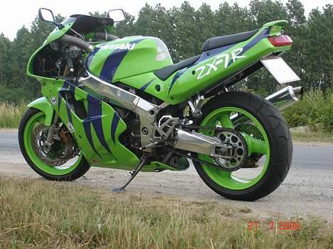 Kawasaki ZXR 750  SOLGT billede 8
