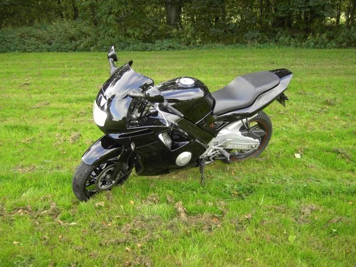 Honda CBR600 F2 billede 4