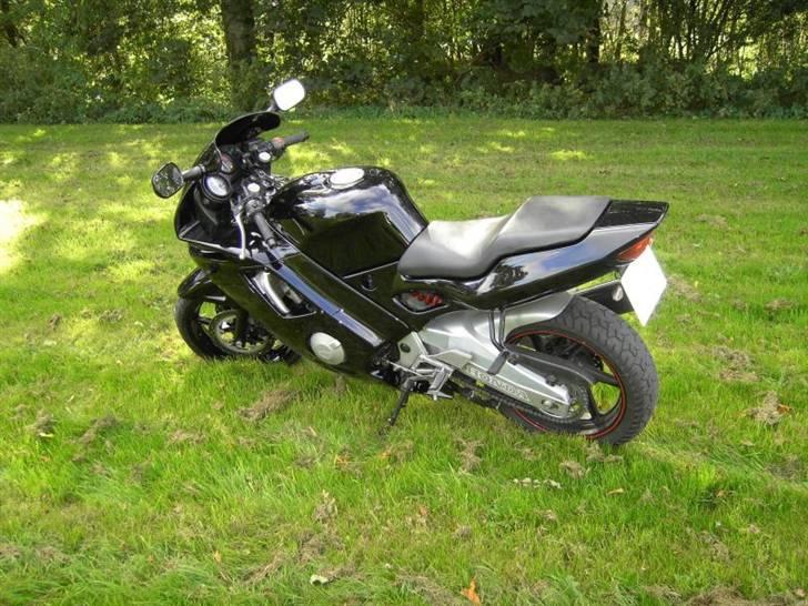 Honda CBR600 F2 billede 8