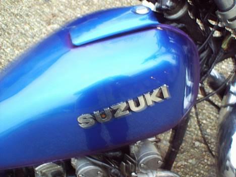 Suzuki GS 550 E billede 5