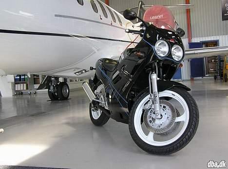 Suzuki GSX-R 250 - Fra salgsannoncen, så derfor der står dba :) billede 6