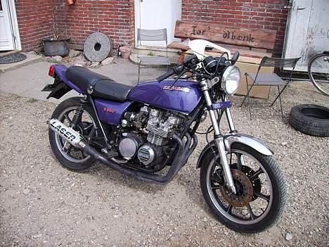 Kawasaki z650 billede 2