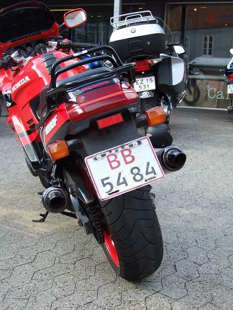 Honda cbr1000 SOLGT billede 9