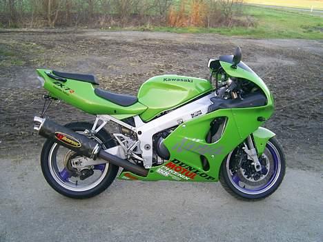 Kawasaki ZX-7R billede 1