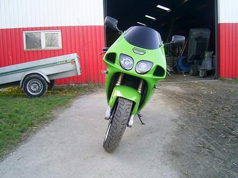 Kawasaki ZX-7R billede 3