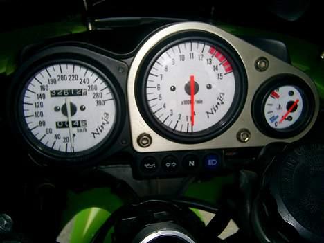 Kawasaki ZX-7R billede 10