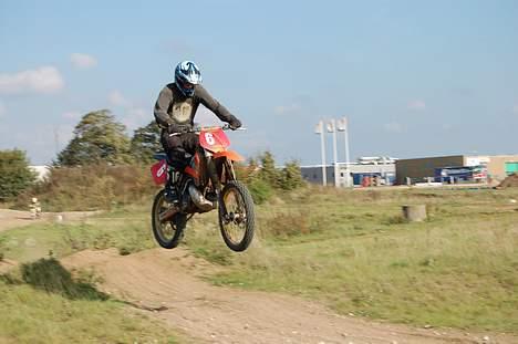 KTM SX 380 - Et lille hop man skal jo starte i det små.. billede 3