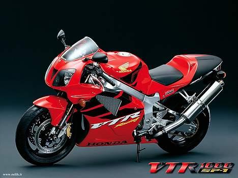Honda VTR1000 SP-1 - Et officielt billede fra lanceringen i 2000 billede 3