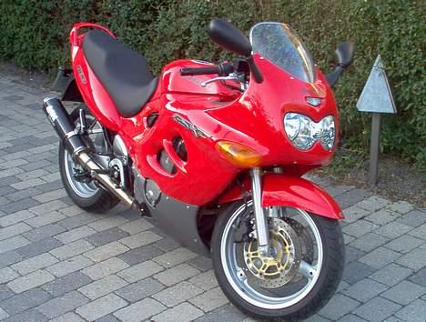 Suzuki GSX600F billede 1