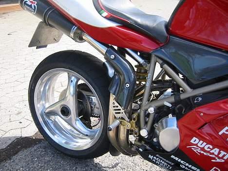 Ducati 916 billede 2