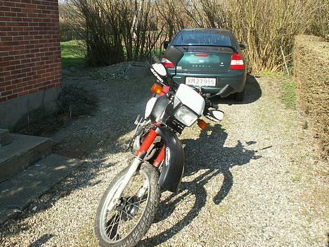 Honda XL 250R *Solgt* - Med spejlene på...og de nye Acerbis håndbeskyttere billede 4