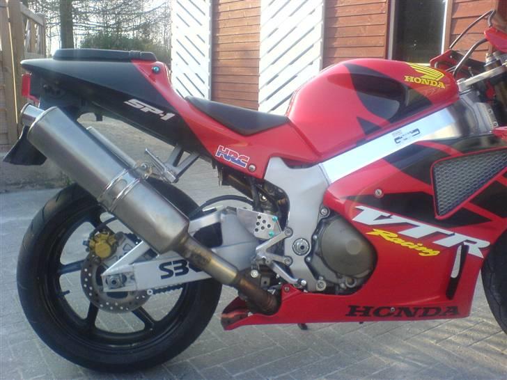 Honda Vtr 1000 Sp1 (Solgt) billede 3
