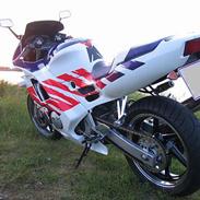 Honda cbr 600 F2