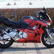 Honda cbr 600