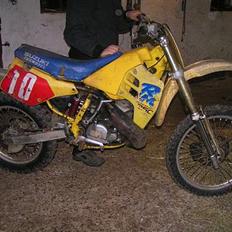 Suzuki Crosser solgt