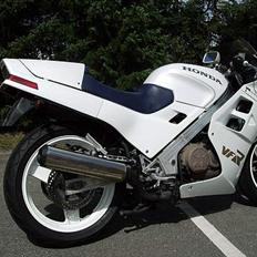 Honda VFR, WHITELADY, RIP