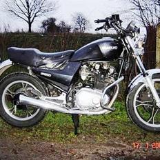 Suzuki GR 650 Tempter solgt