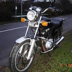 Suzuki GR 650 Tempter solgt
