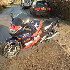 Honda CBR1000 (død)