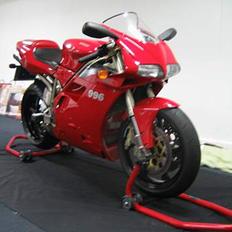 Ducati 996 Bip.
