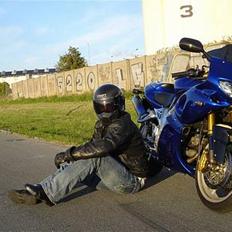 Suzuki sv650s