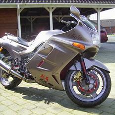 Kawasaki zx10