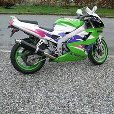 Kawasaki zxr 400