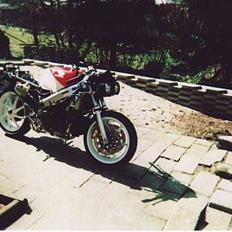 Honda VFR400r nc30