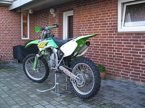 Kawasaki KX 125ccm (SOLGT)  - den røv er da for lækker billede 3