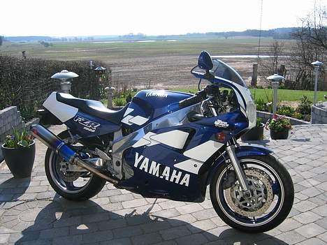 Yamaha FZR 1000 solgt - Efter... billede 1