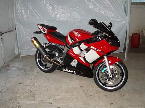 Yamaha YZF-R6 (solgt) billede 9