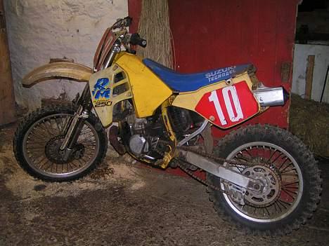 Suzuki Crosser solgt billede 1