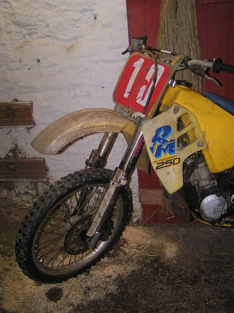 Suzuki Crosser solgt billede 2