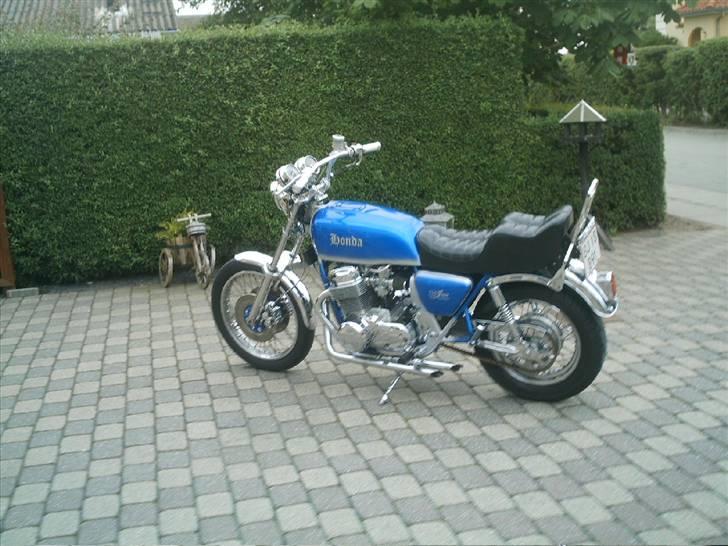 Honda cb750 k7 billede 10